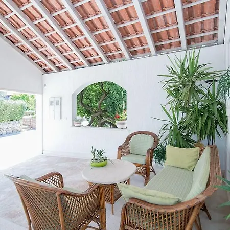 Apartment Neroli
