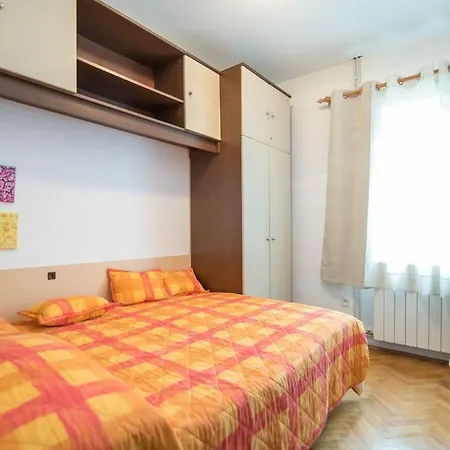 Apartment Neroli *